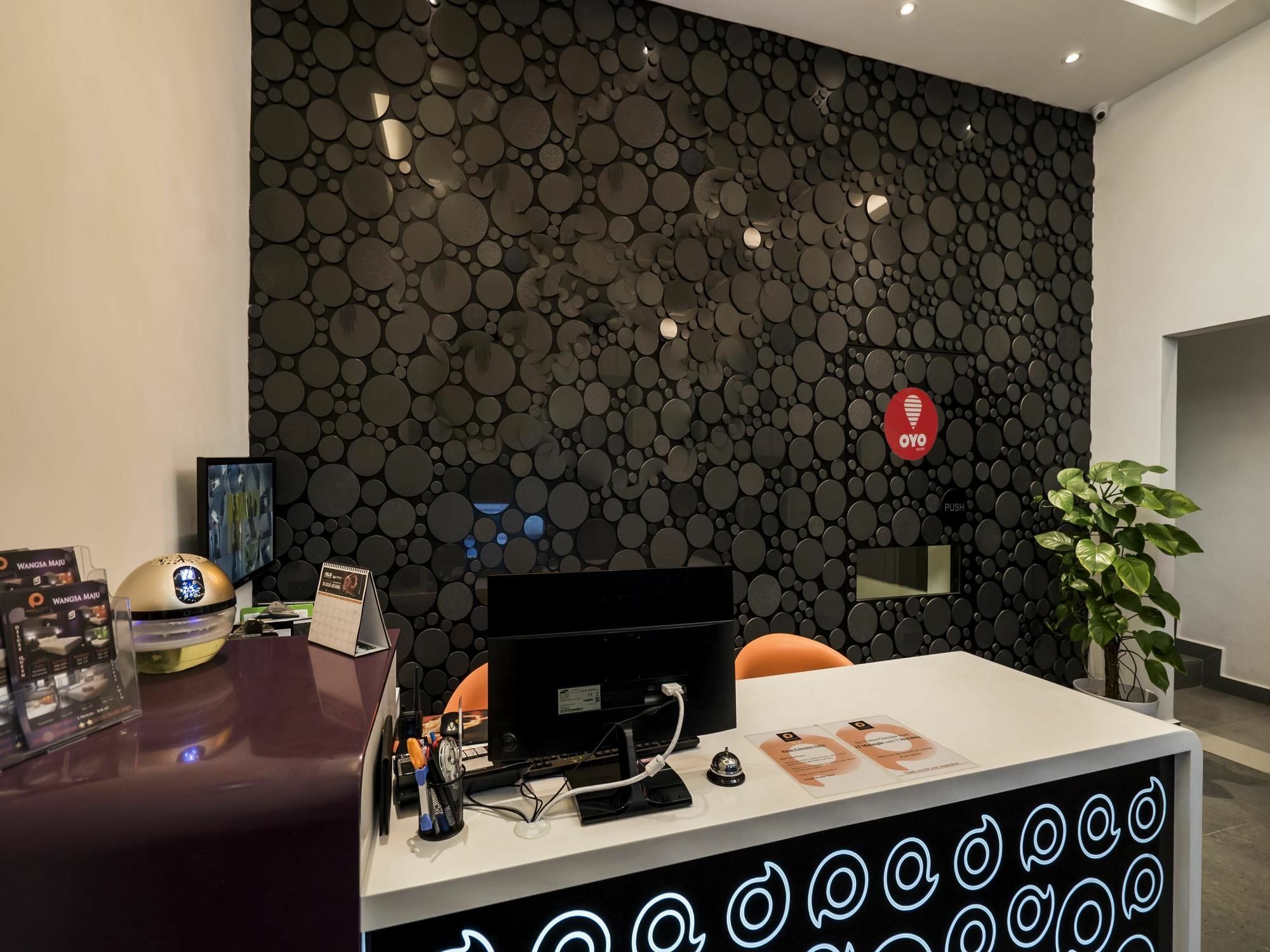 קואלה לומפור Oyo 279 Orange Premier Hotel מראה חיצוני תמונה